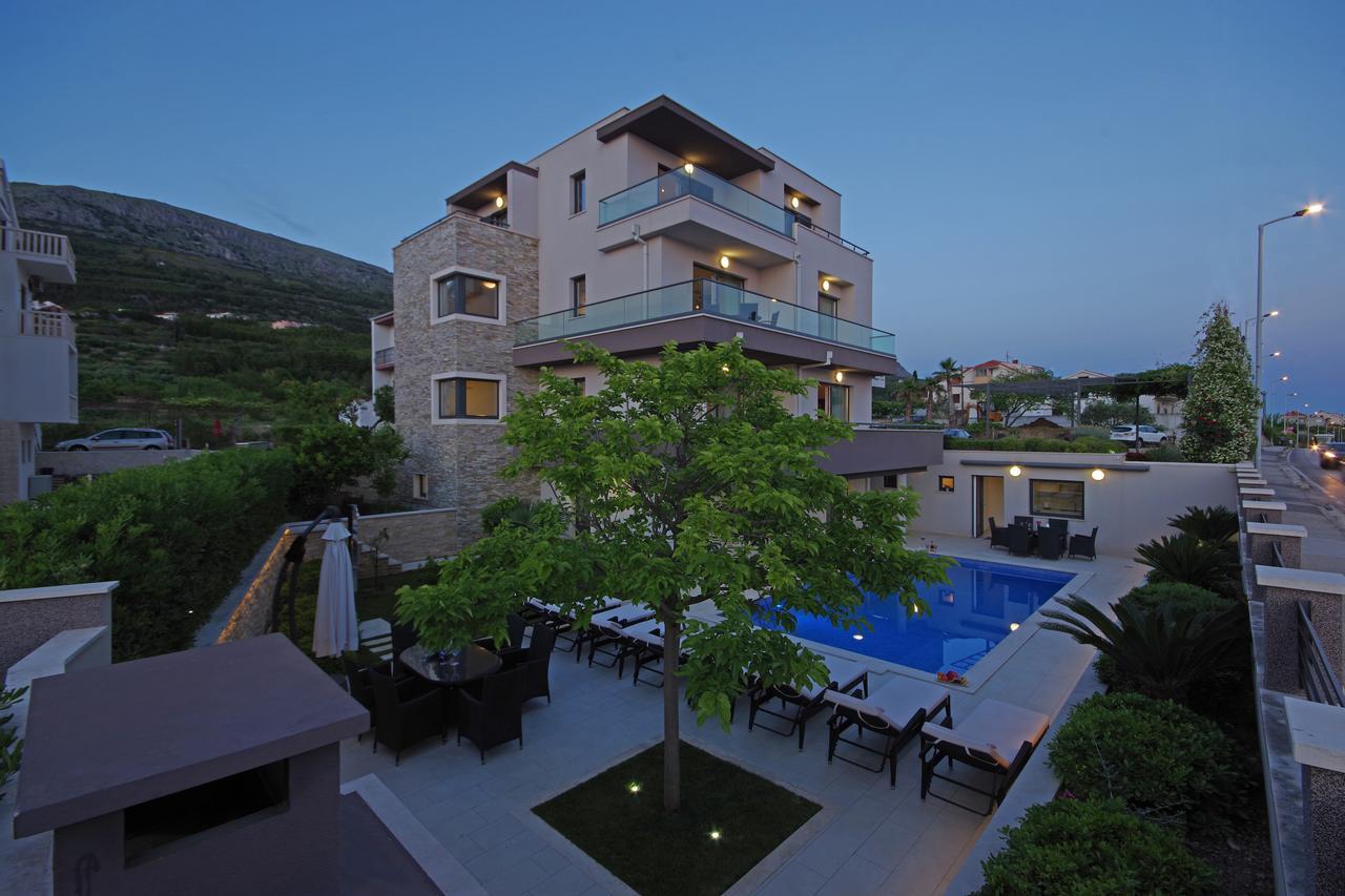 Villa Lucas Podstrana Bagian luar foto