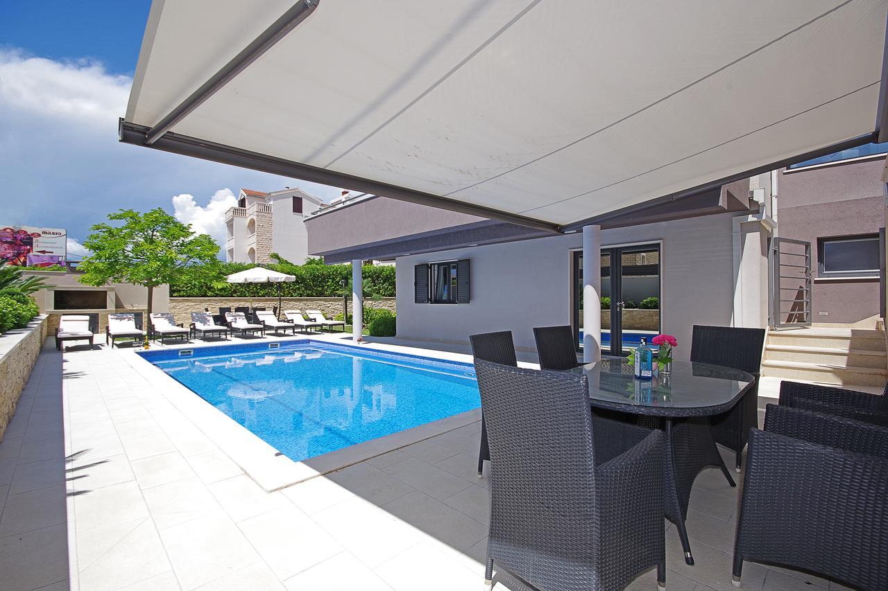 Villa Lucas Podstrana Bagian luar foto